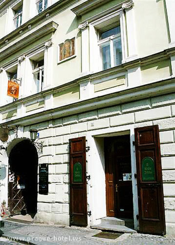 Pictures and photos of hotel Dum U Krale Jiriho in Prague