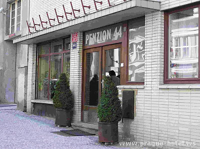 Pictures and photos of pension Rimska 44 in Prague